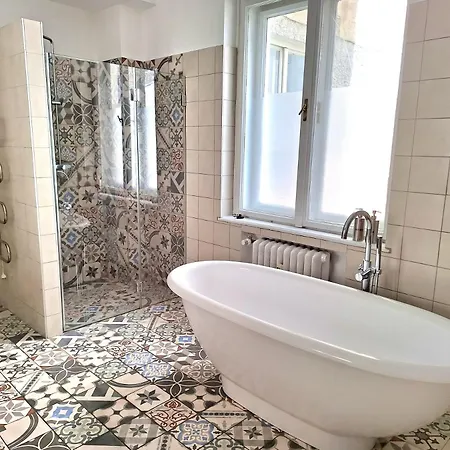 Apartment Nora - Old Town *